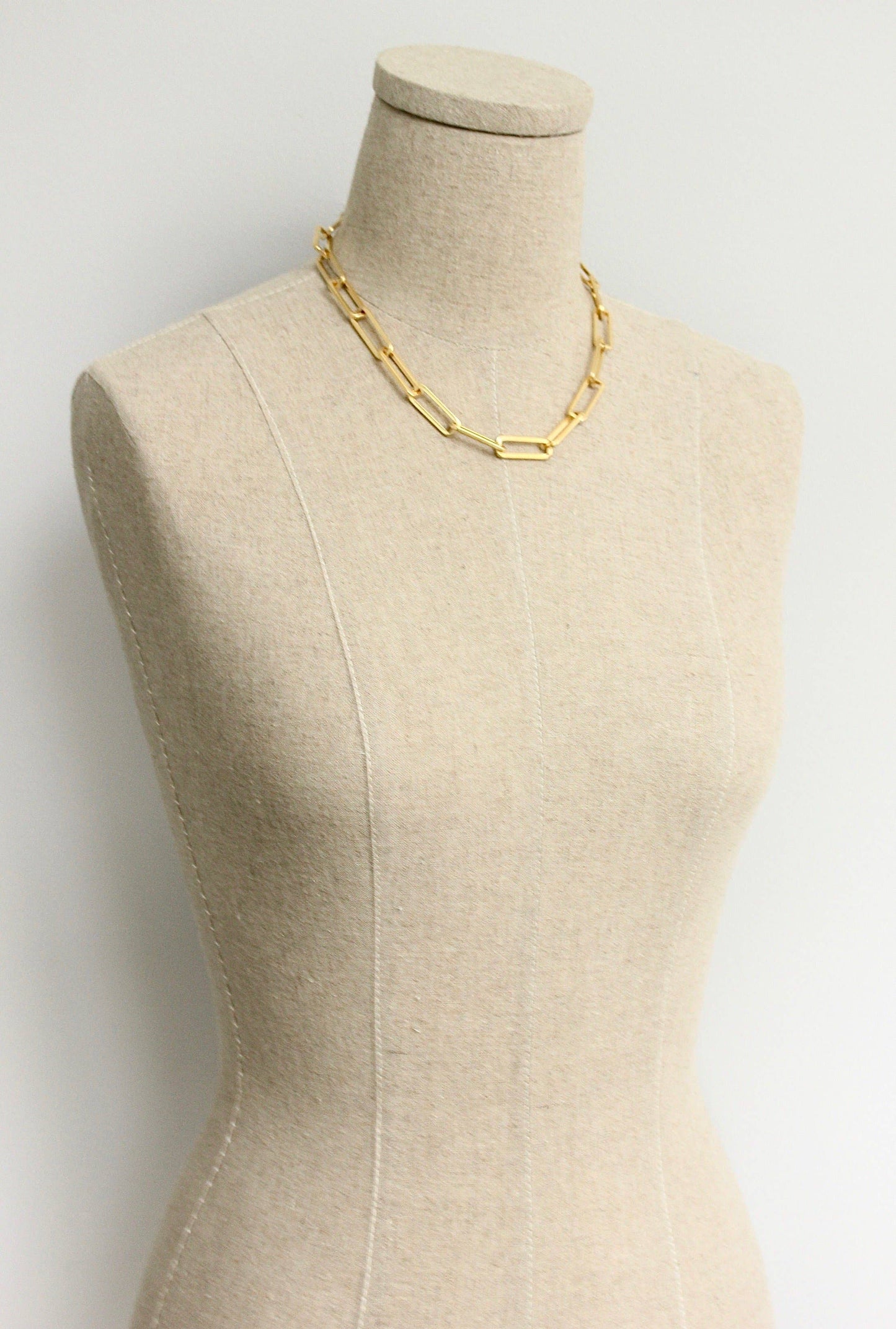 Thick Paperclip Chain Statement Necklace Gold