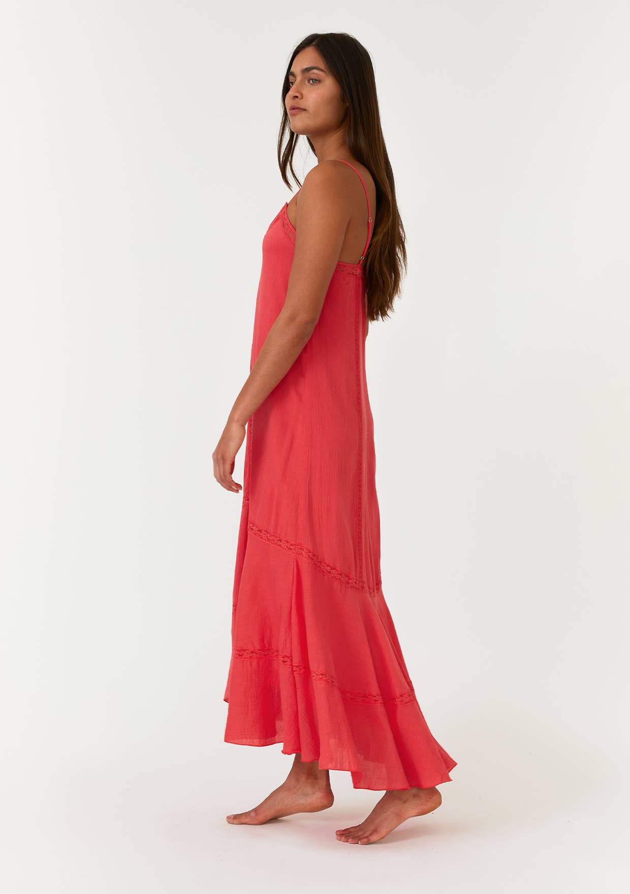 Sleeveless High-Low Lace Maxi Dress • Hibiscus Red