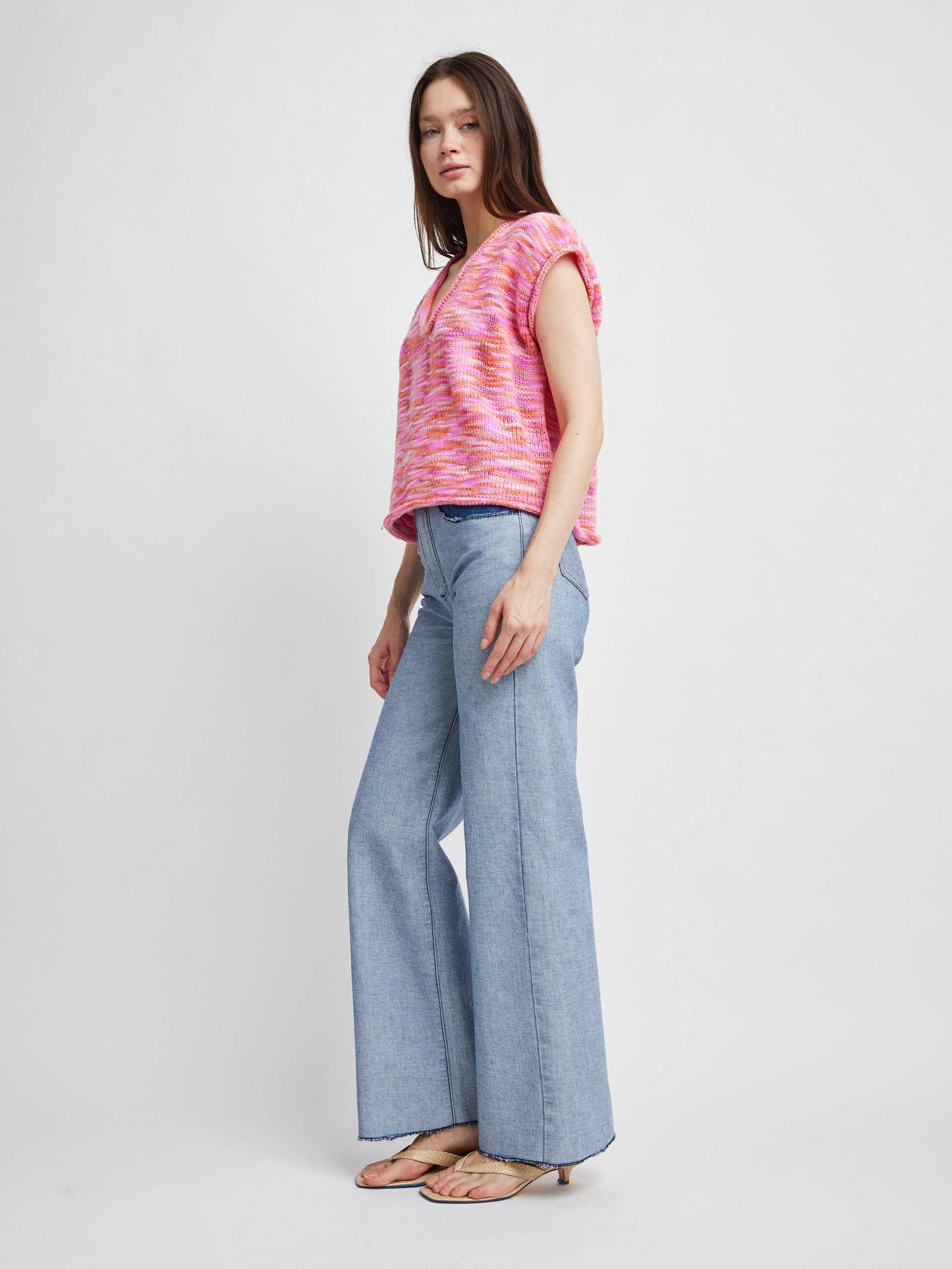 Self Contrast • Dorian V-Neck Sweater • Tropical Pink