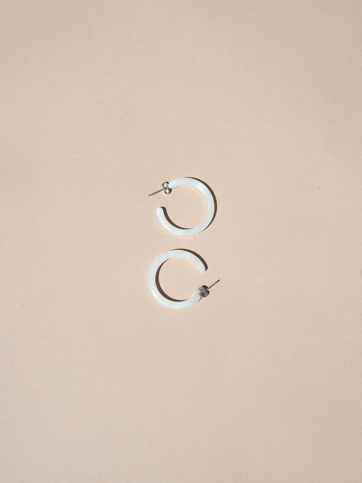 Nat + Noor • Alba Hoops • Shell