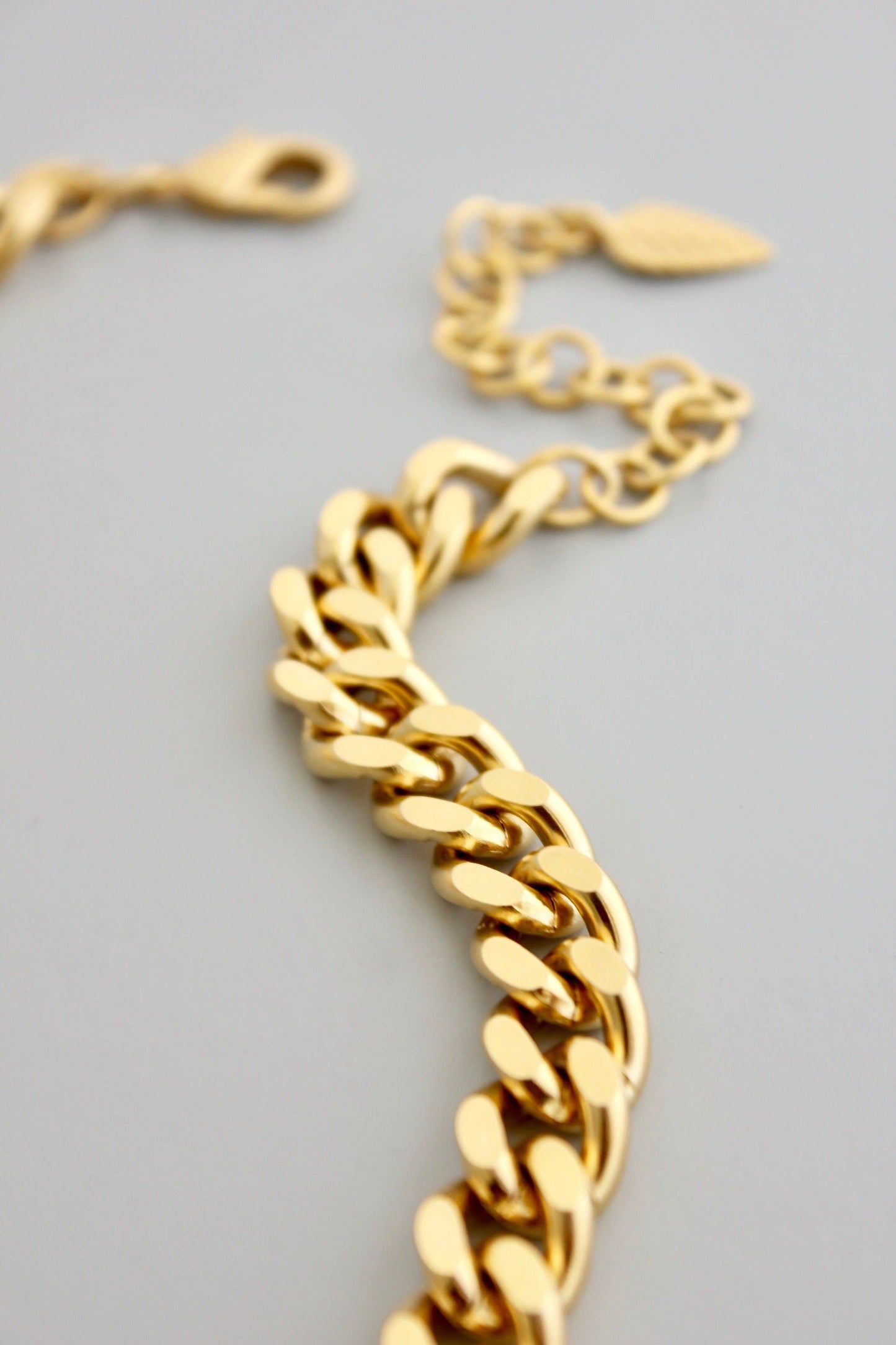 Thick Gold Chain Statement Necklace