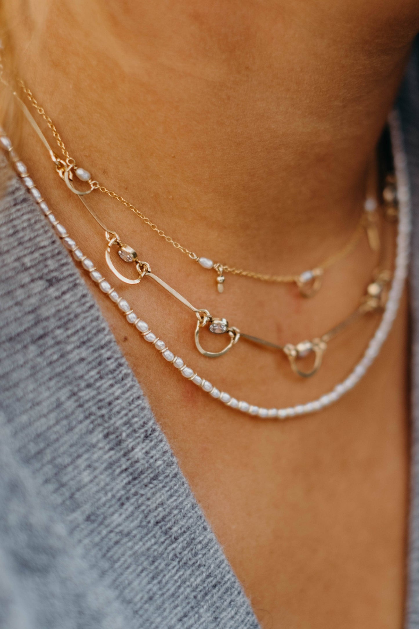 Pearl Three Choker: Yes