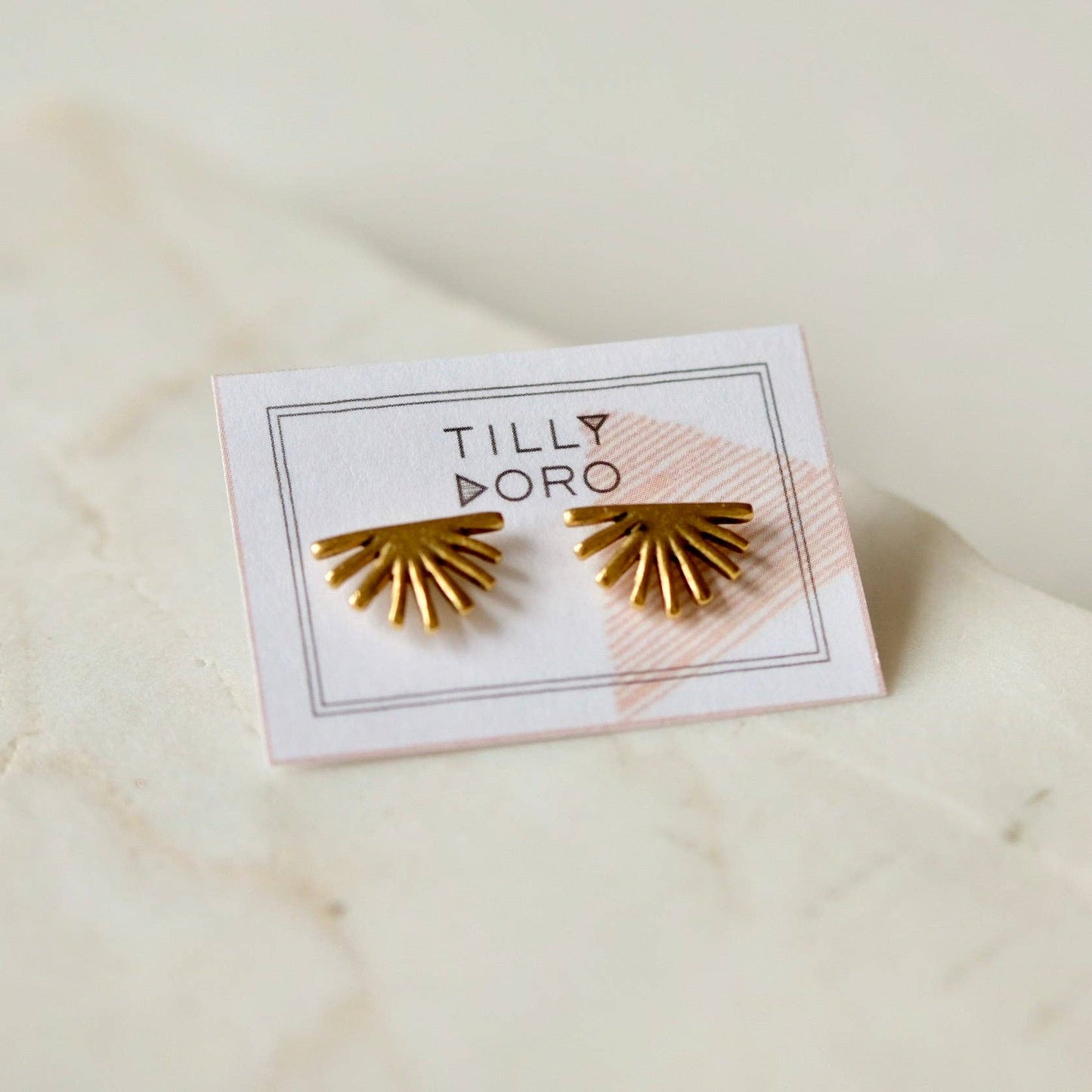 Tilly Doro • Fan studs