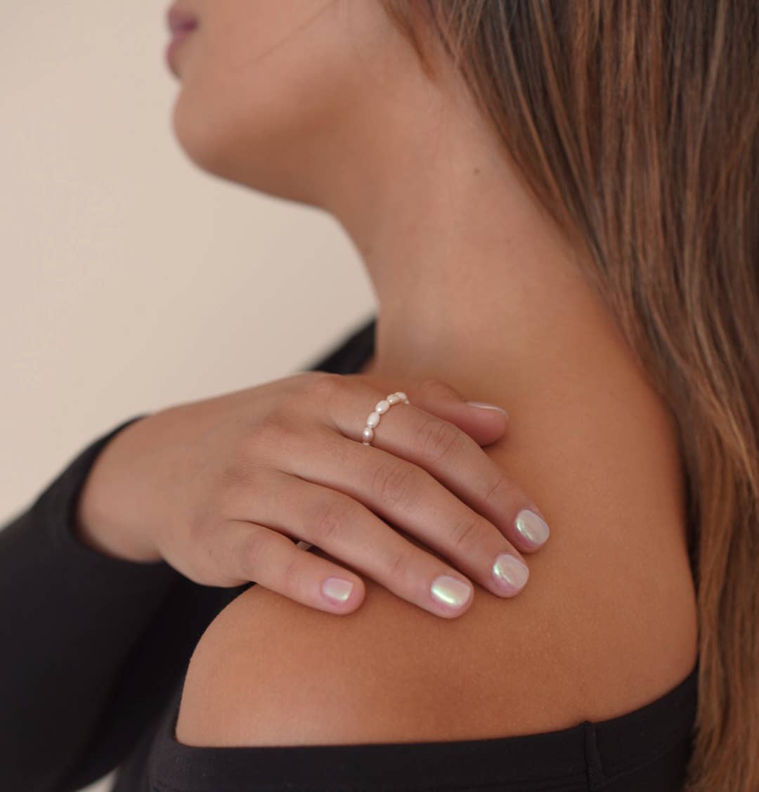 Mini Aria Pearl Ring