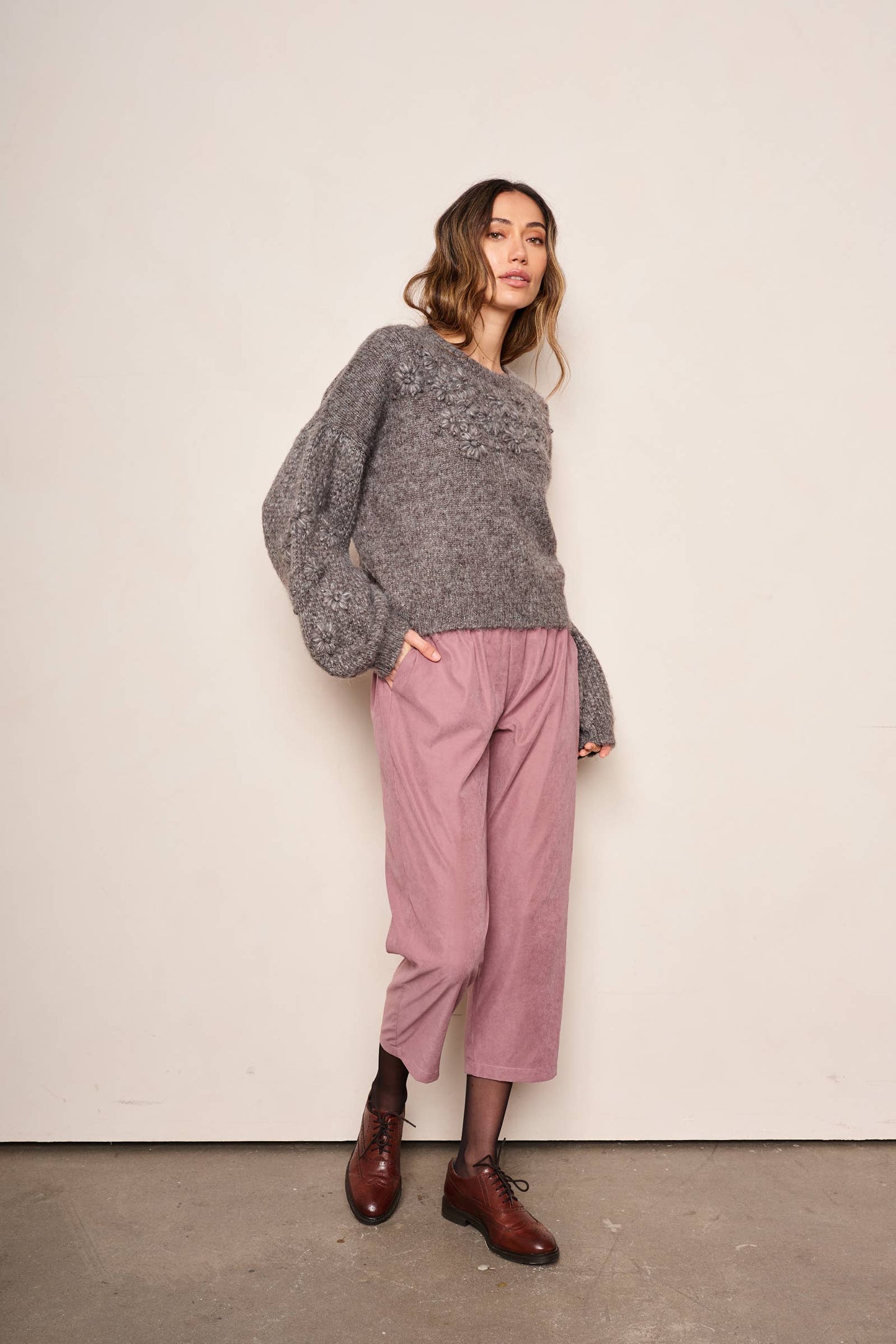 d RA • CYNTHIA SWEATER : CHARCOAL