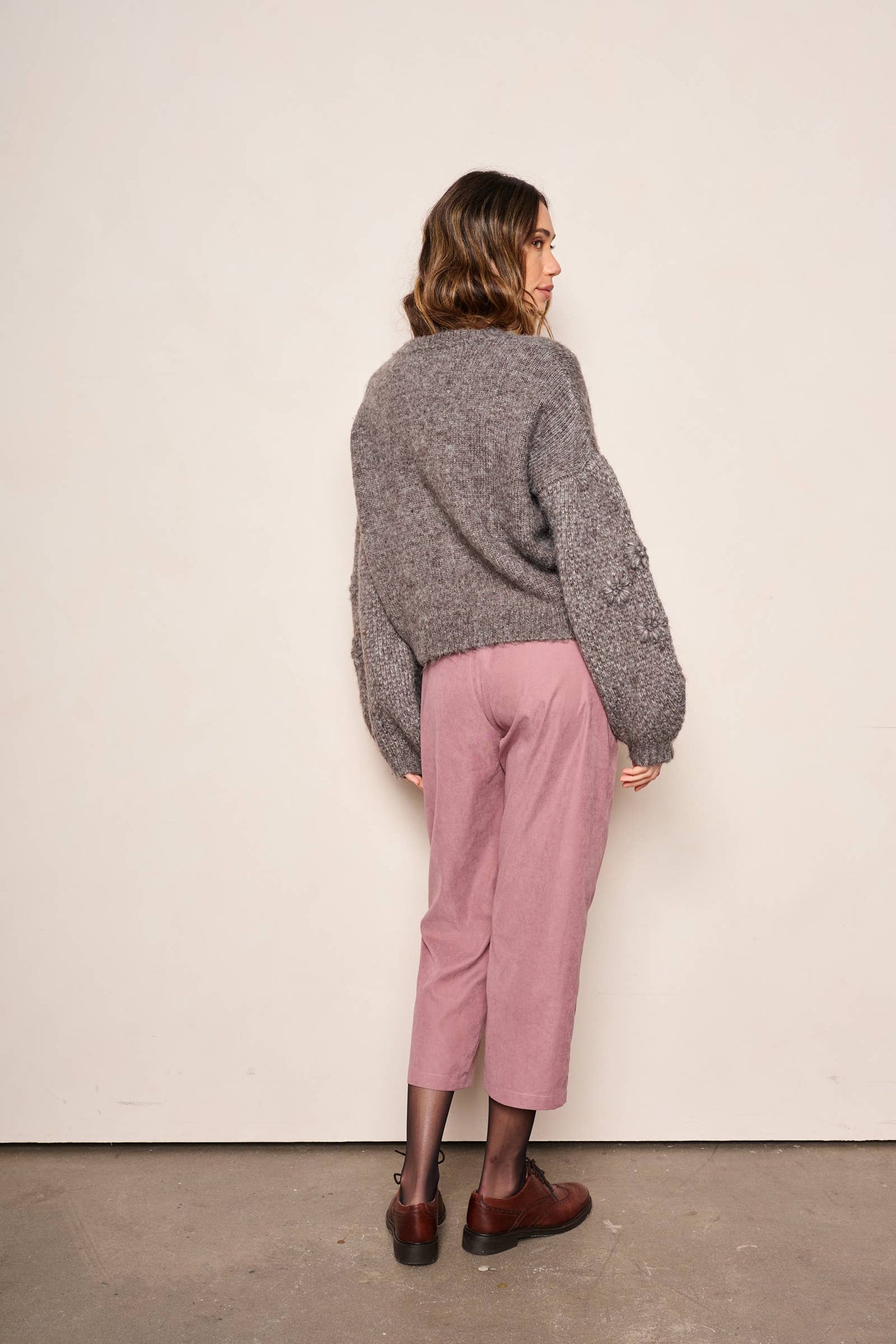 d RA • CYNTHIA SWEATER : CHARCOAL