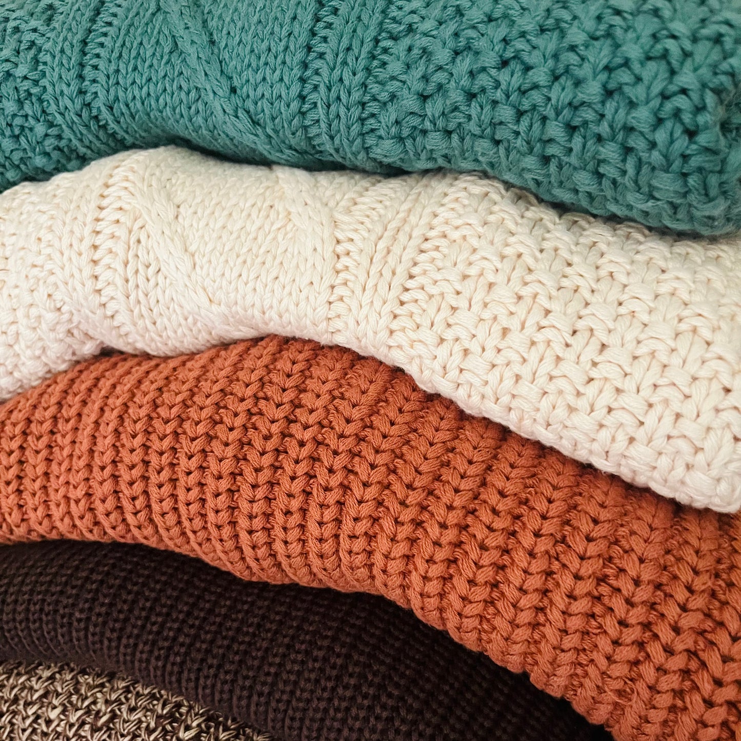 Jackson Rowe • Neptune Sweater • Cream