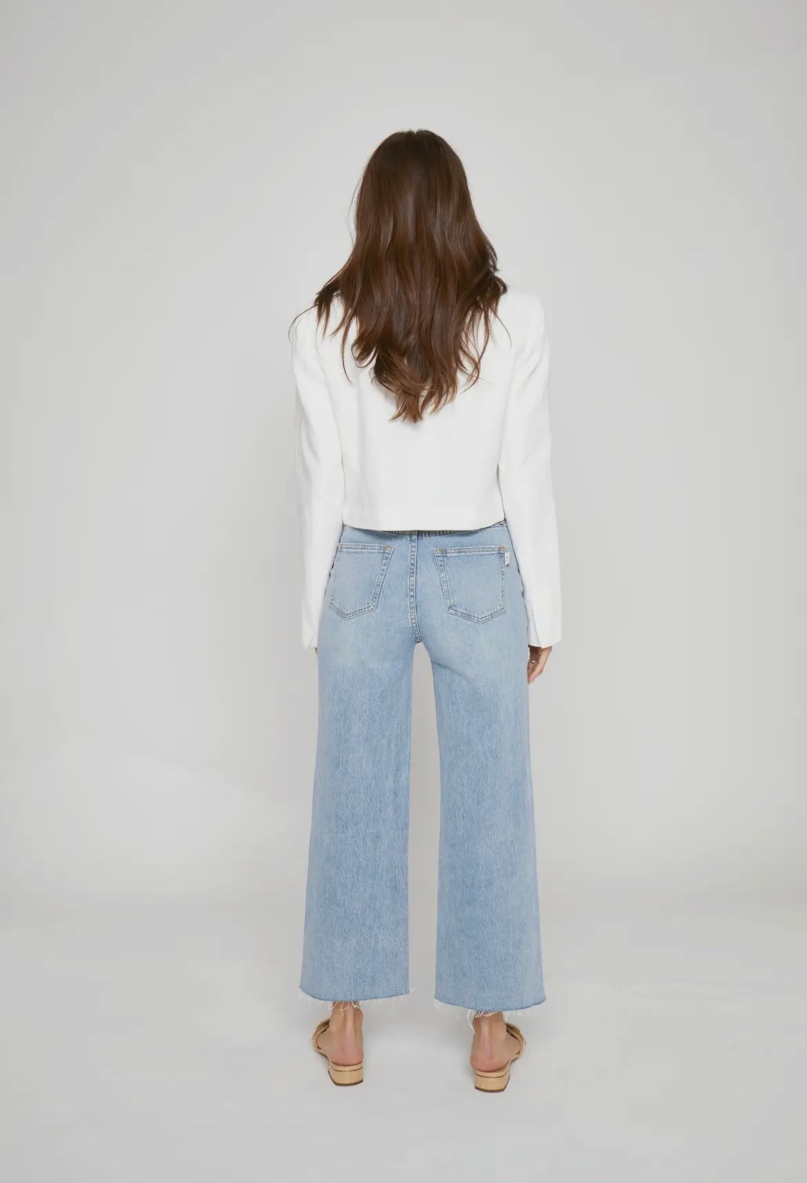 Oliver Logan • Aberdeen High Rise Jean• Light Indigo Wash