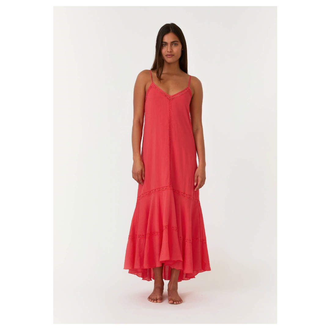 Sleeveless High-Low Lace Maxi Dress • Hibiscus Red