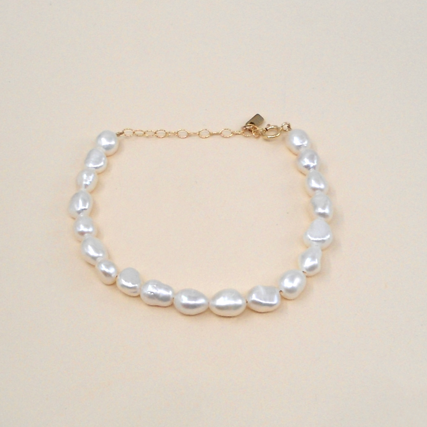 Monika Pearl Bracelet