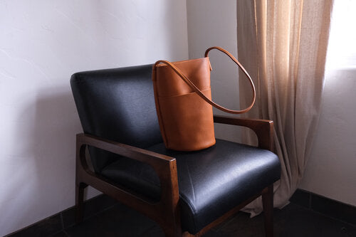 Charlie’s Goods Handmade Modern Bucket Bag Saddle Tan