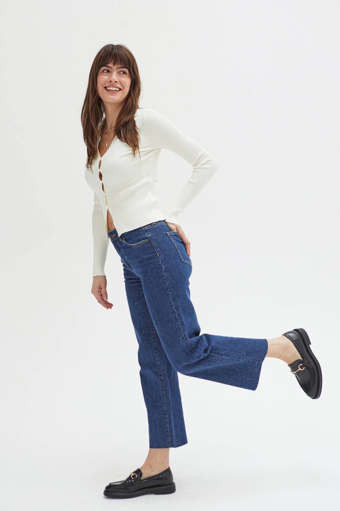 Oliver Logan • Aberdeen High Rise Wide Leg Crop Jean • Dark Western Wash