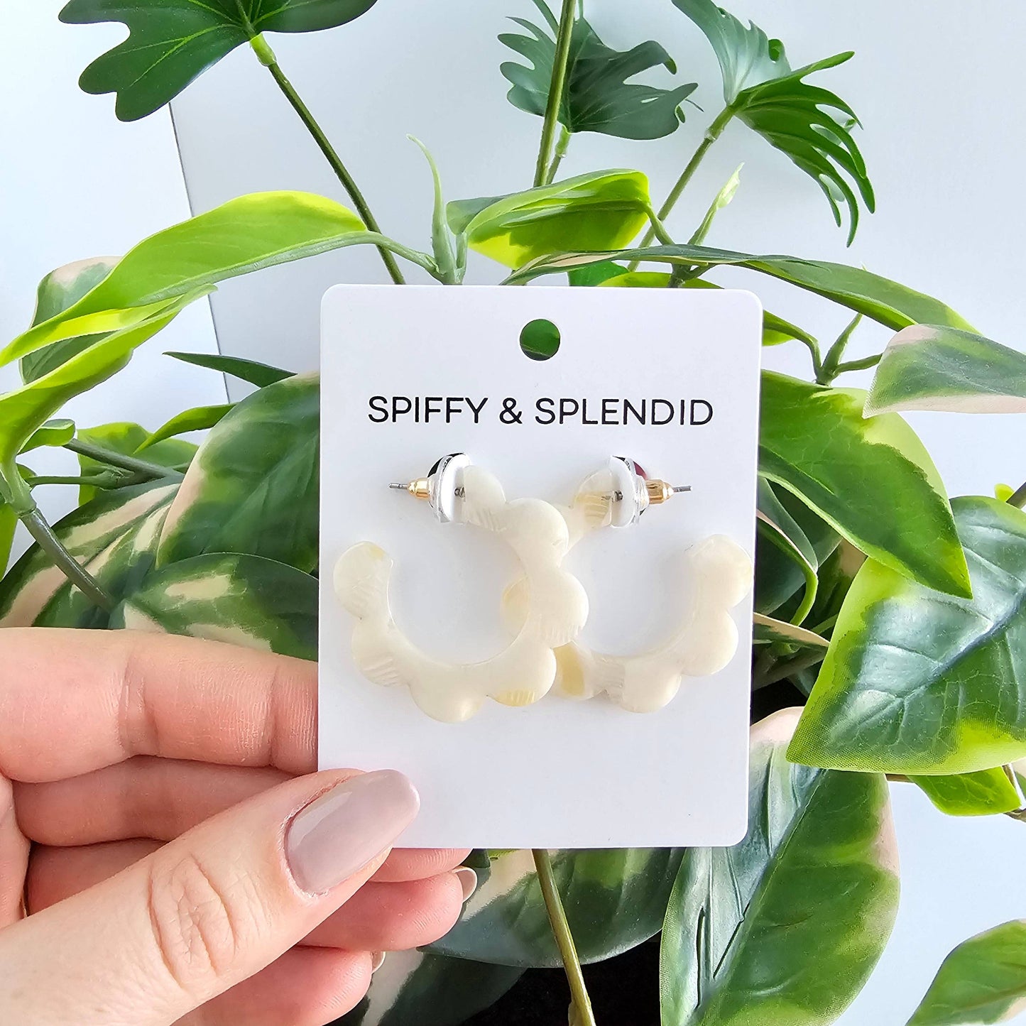 Flora Hoops • Cream