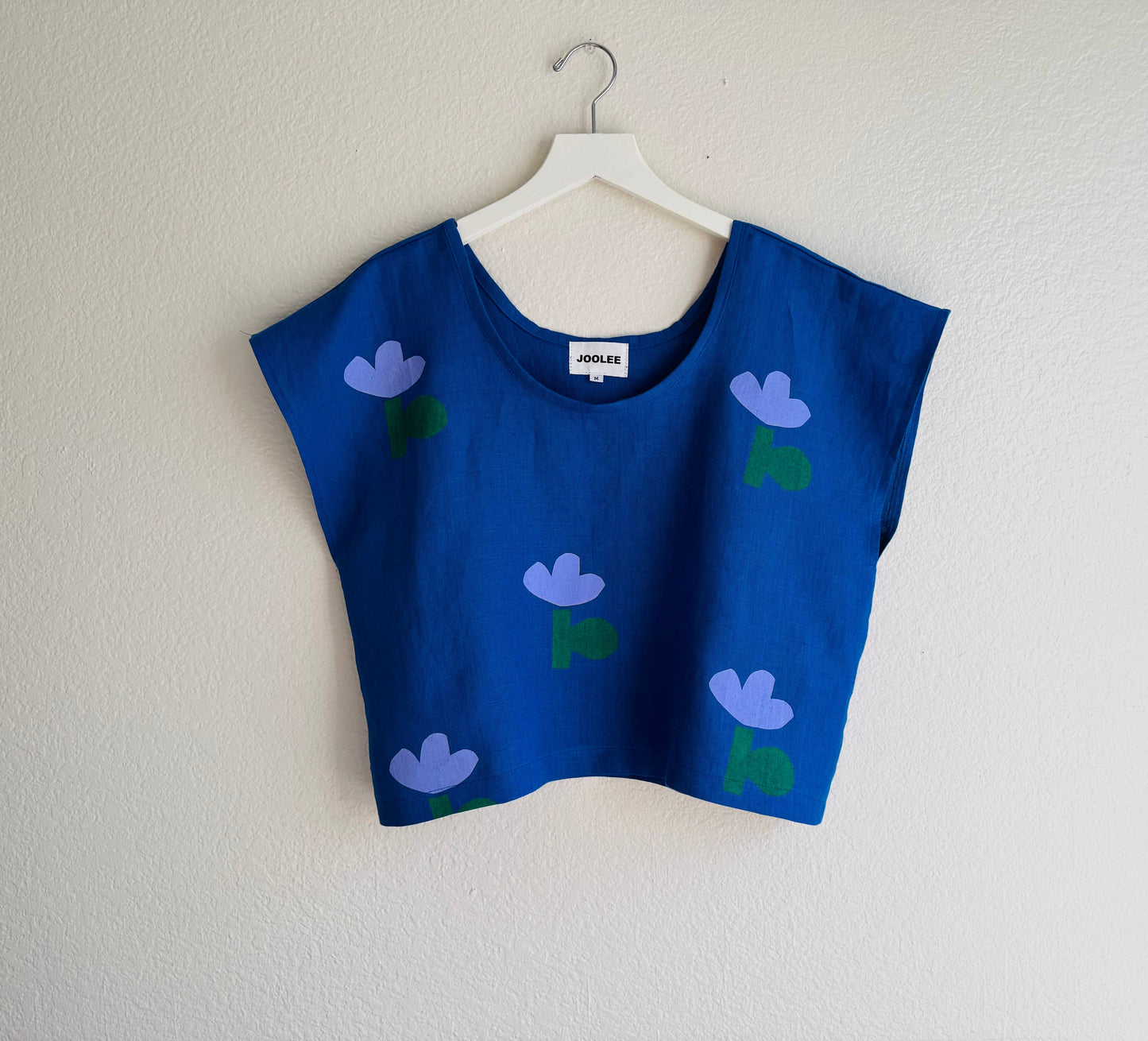 Joolee • Blue Flower Linen Top