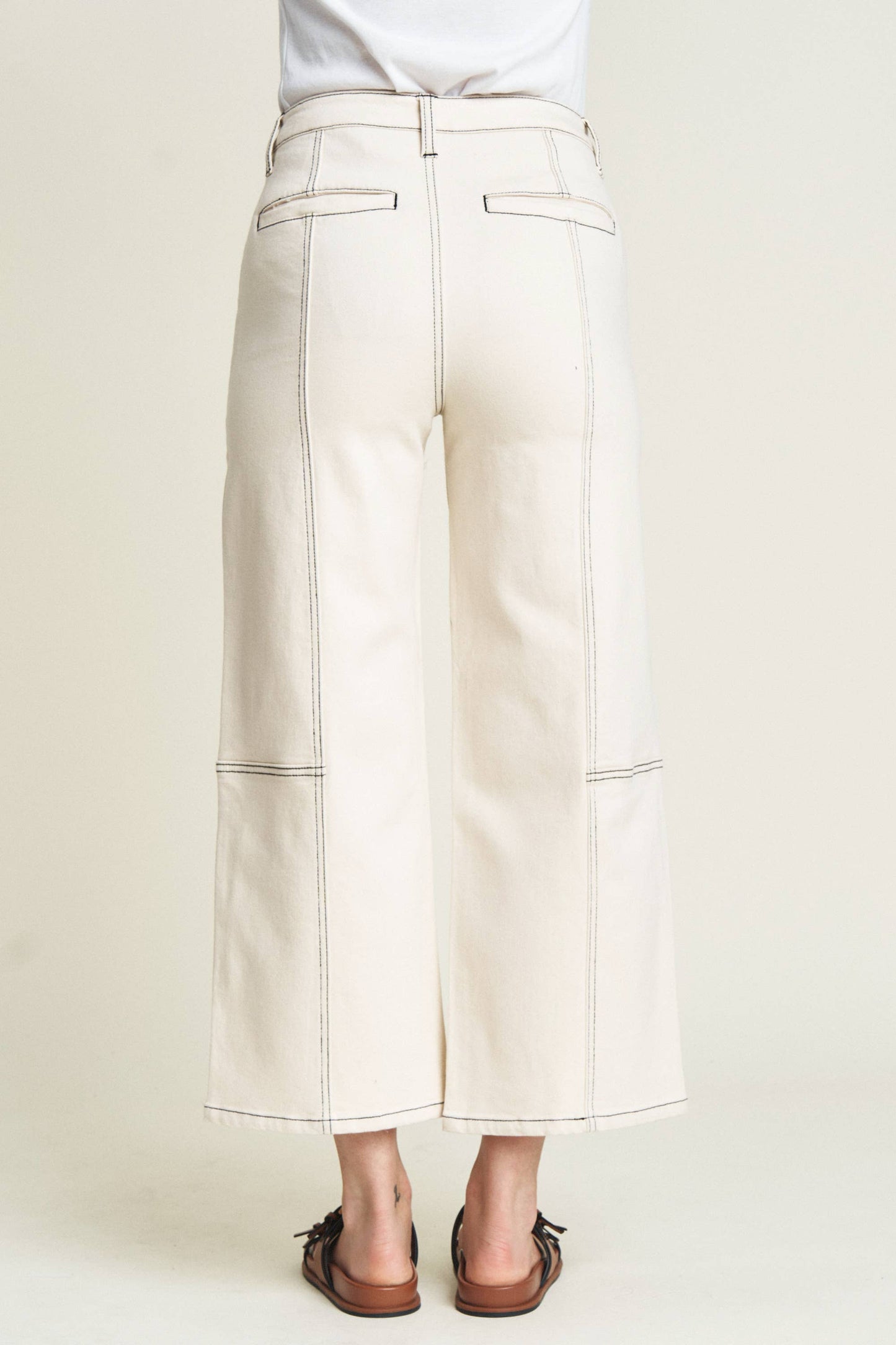 Oliver Logan • Lawson Relaxed Crop Denim • Ecru
