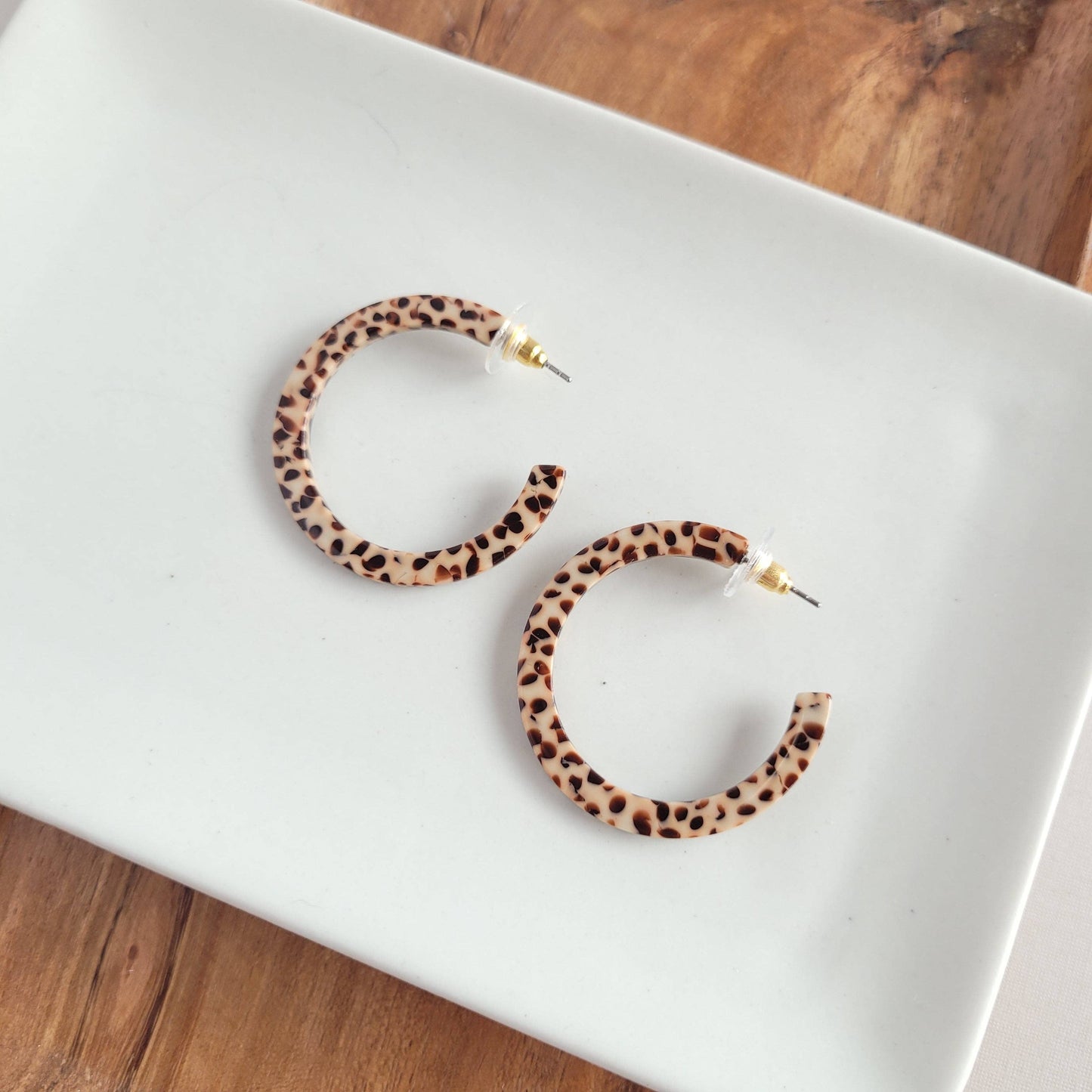 Camy Hoops • Brown Dot