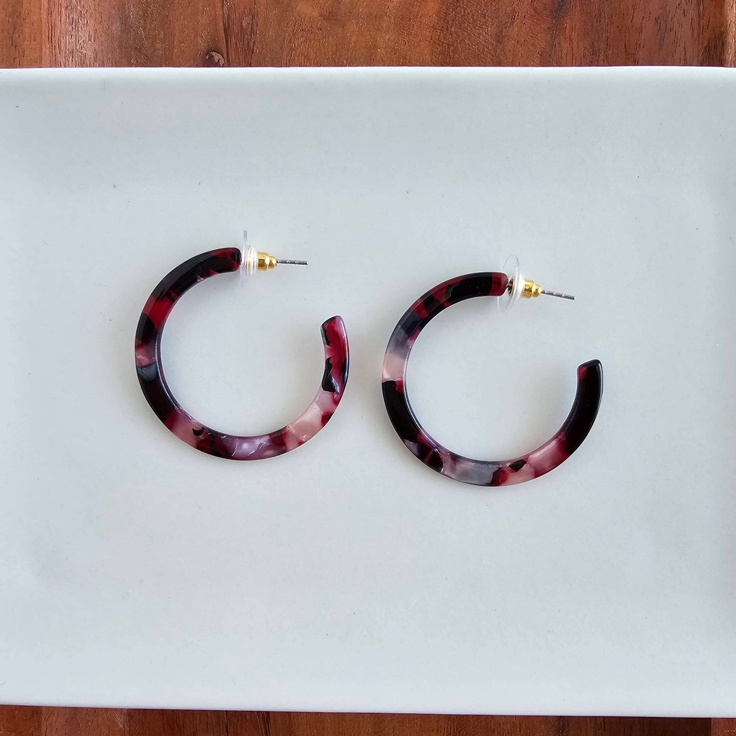 Camy Hoops • Burgundy