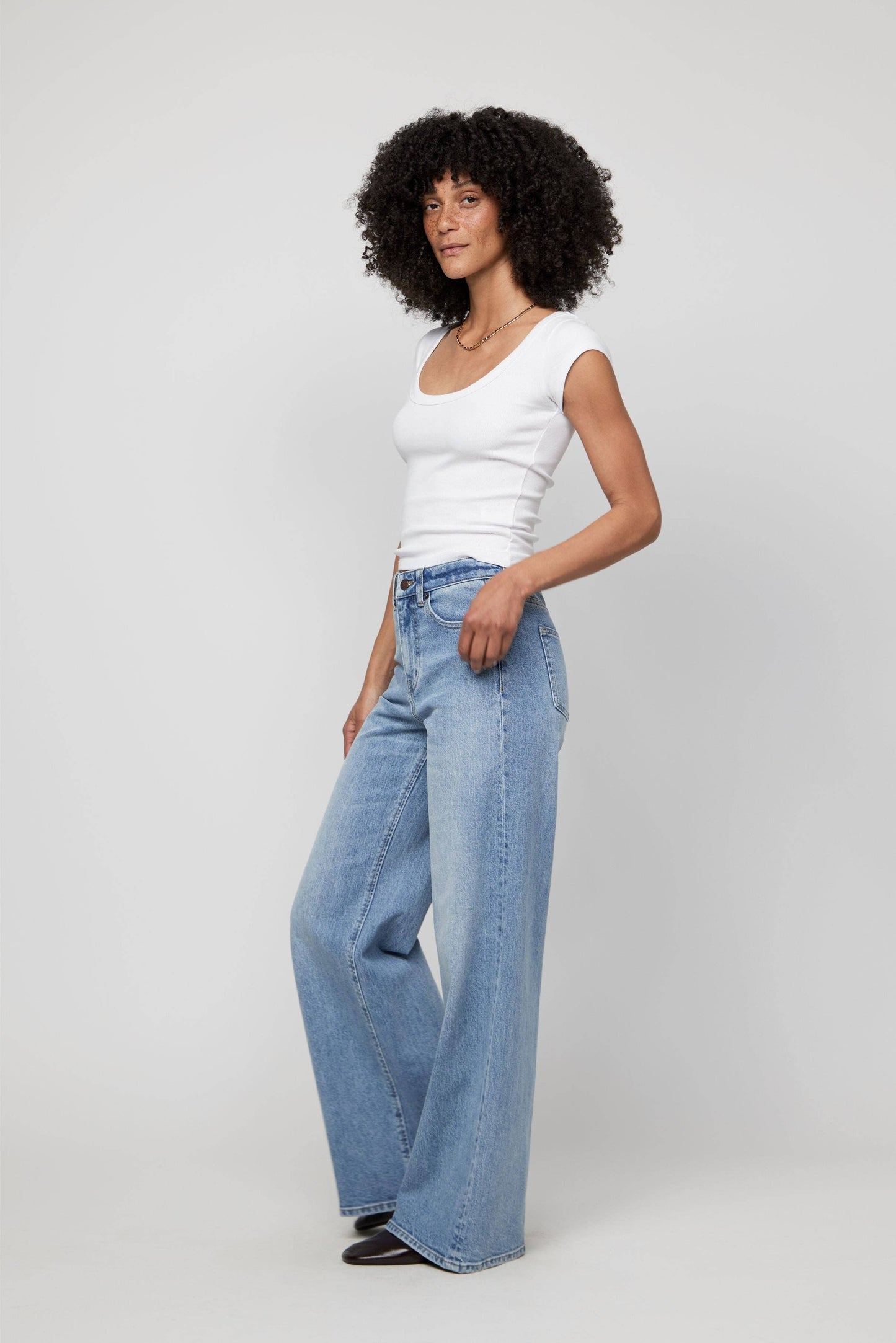 Oliver Logan • Andrews High Rise Extra Wide Leg • Classic Vintage