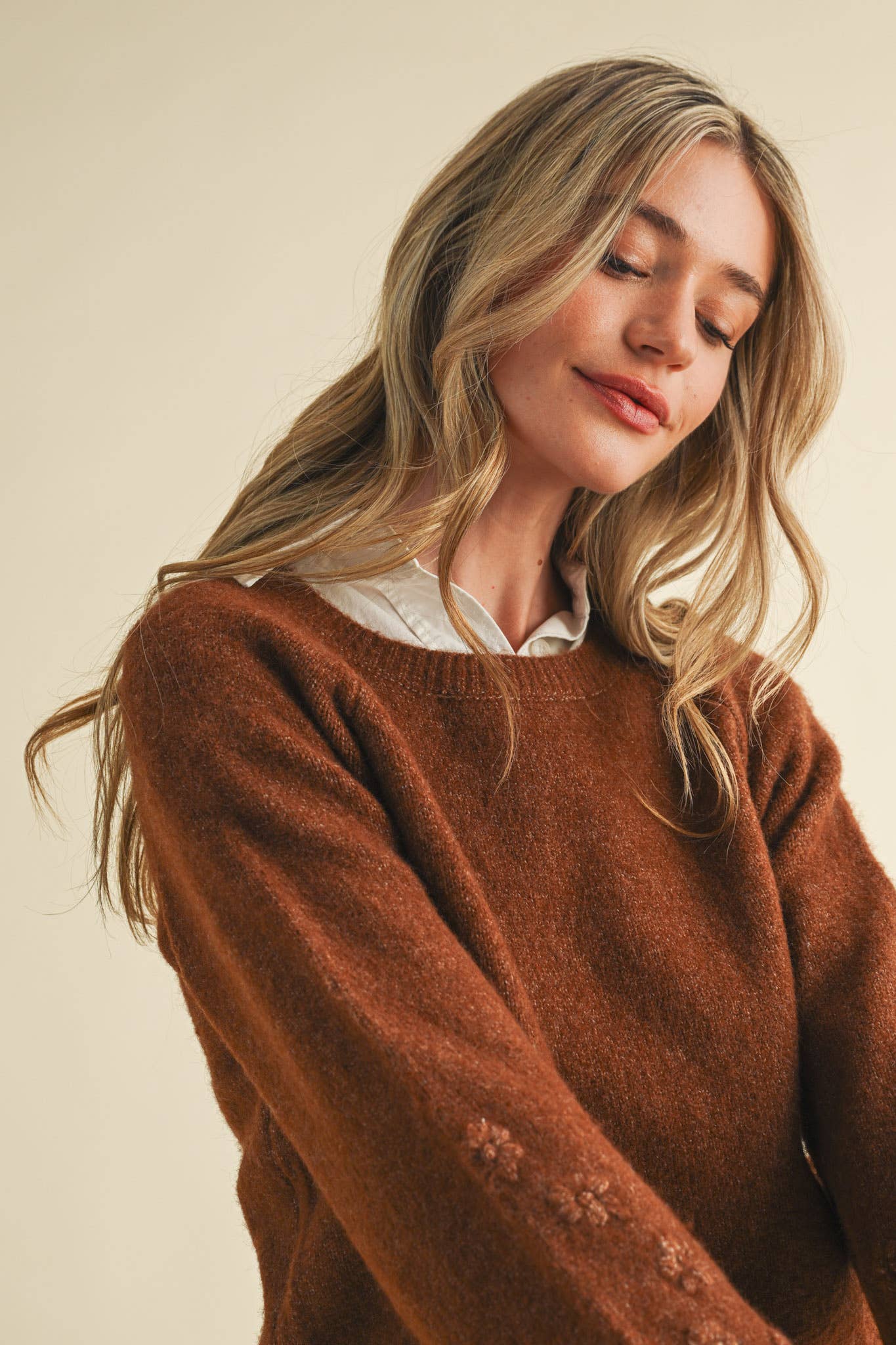 Floral Puff Sleeve Sweater Brown