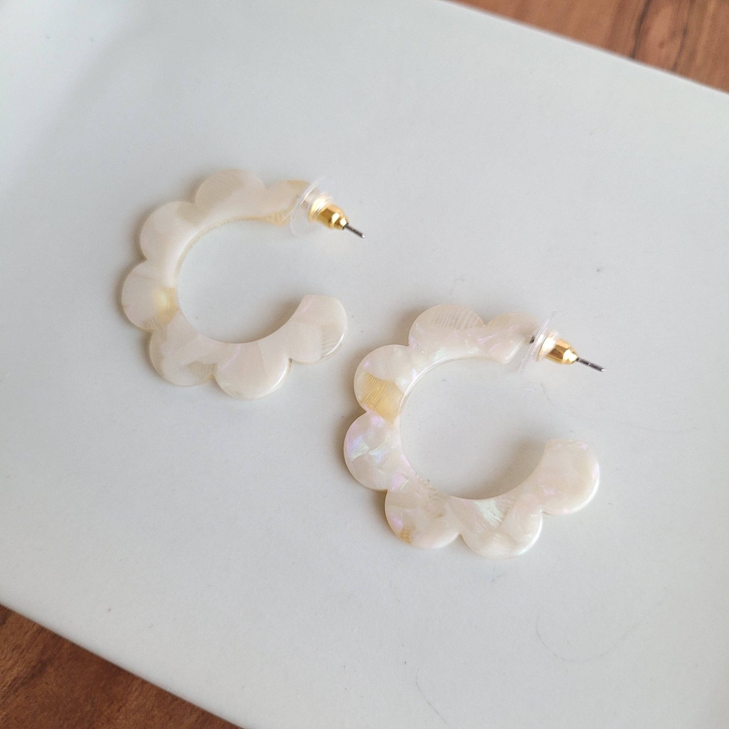 Flora Hoops • Cream