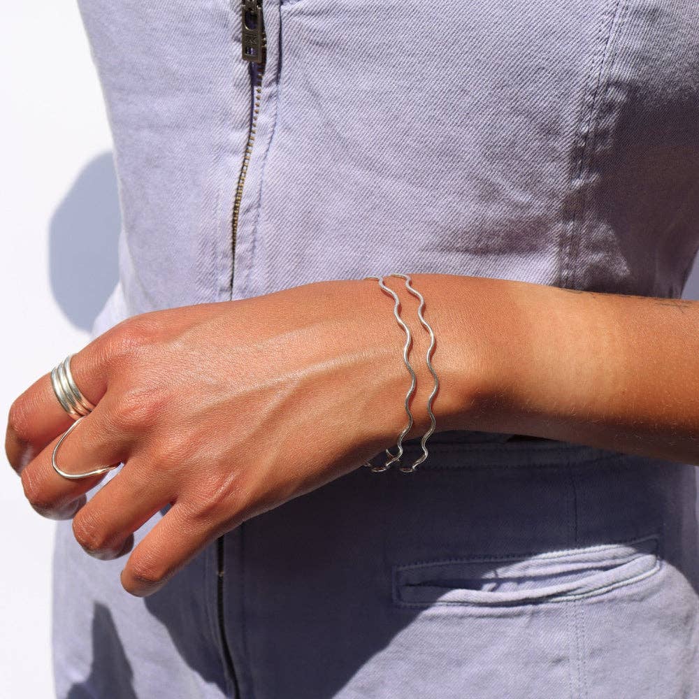 Dreamwave Bangle • 14k Gold Fill
