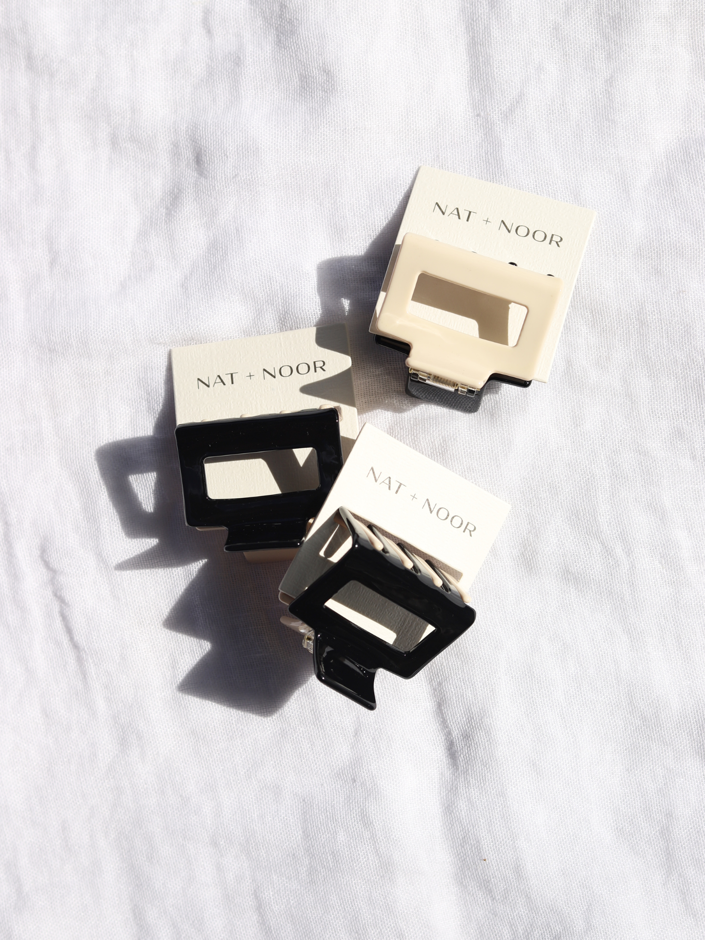 Nat + Noor • Small Hair Claw Clip • Cream & Black