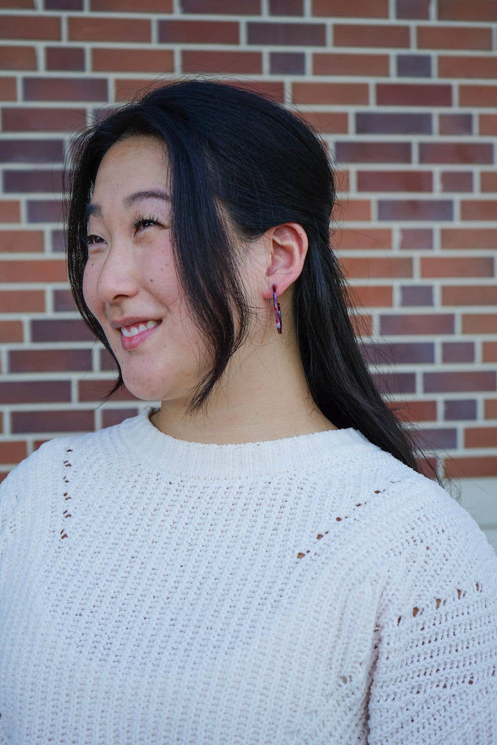 Camy Hoops • Burgundy