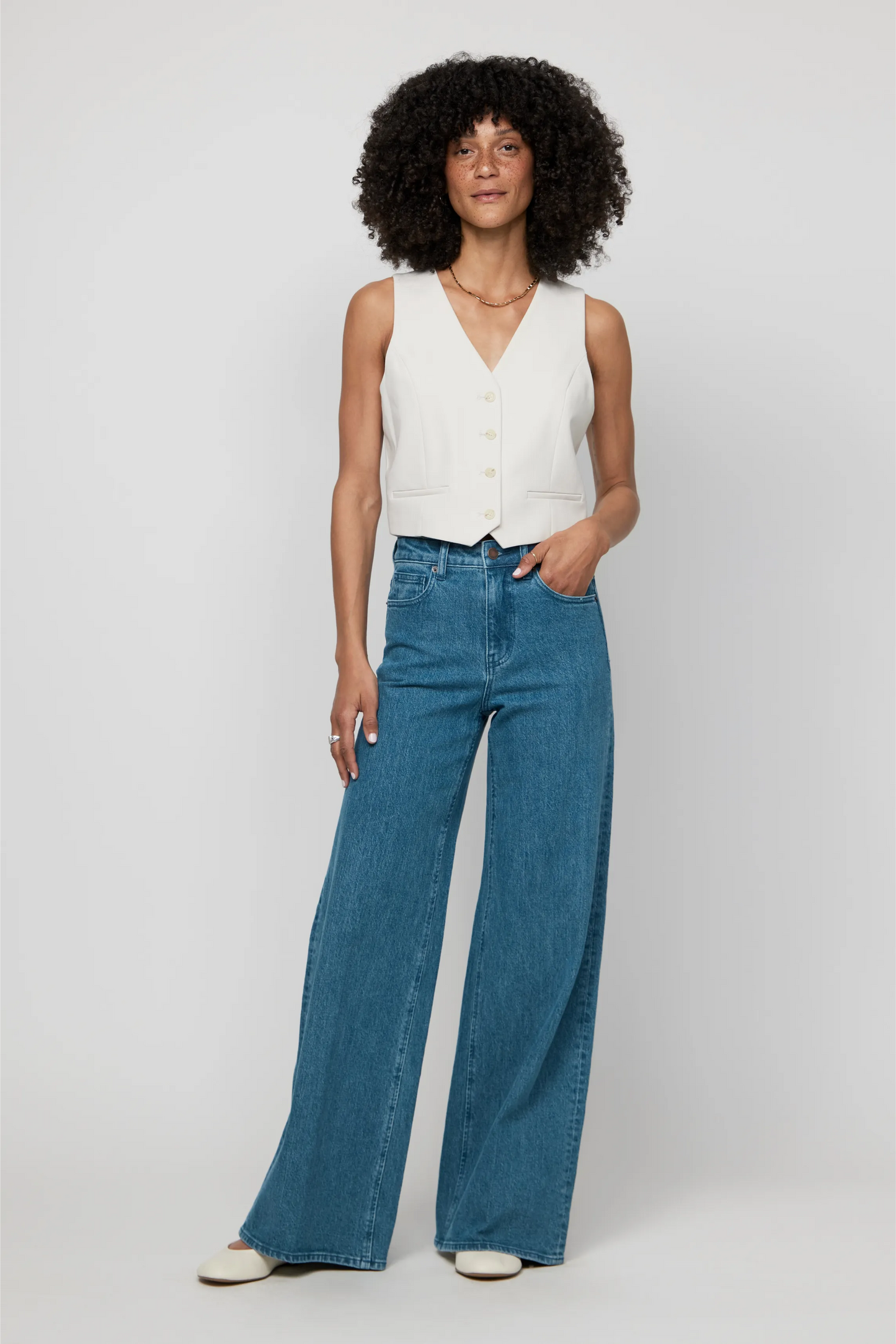 Oliver Logan • Andrews High Rise Extra Wide Leg Jean • Medium Wash