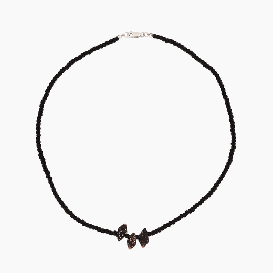 The Tide Necklace Seashells & Beads Black