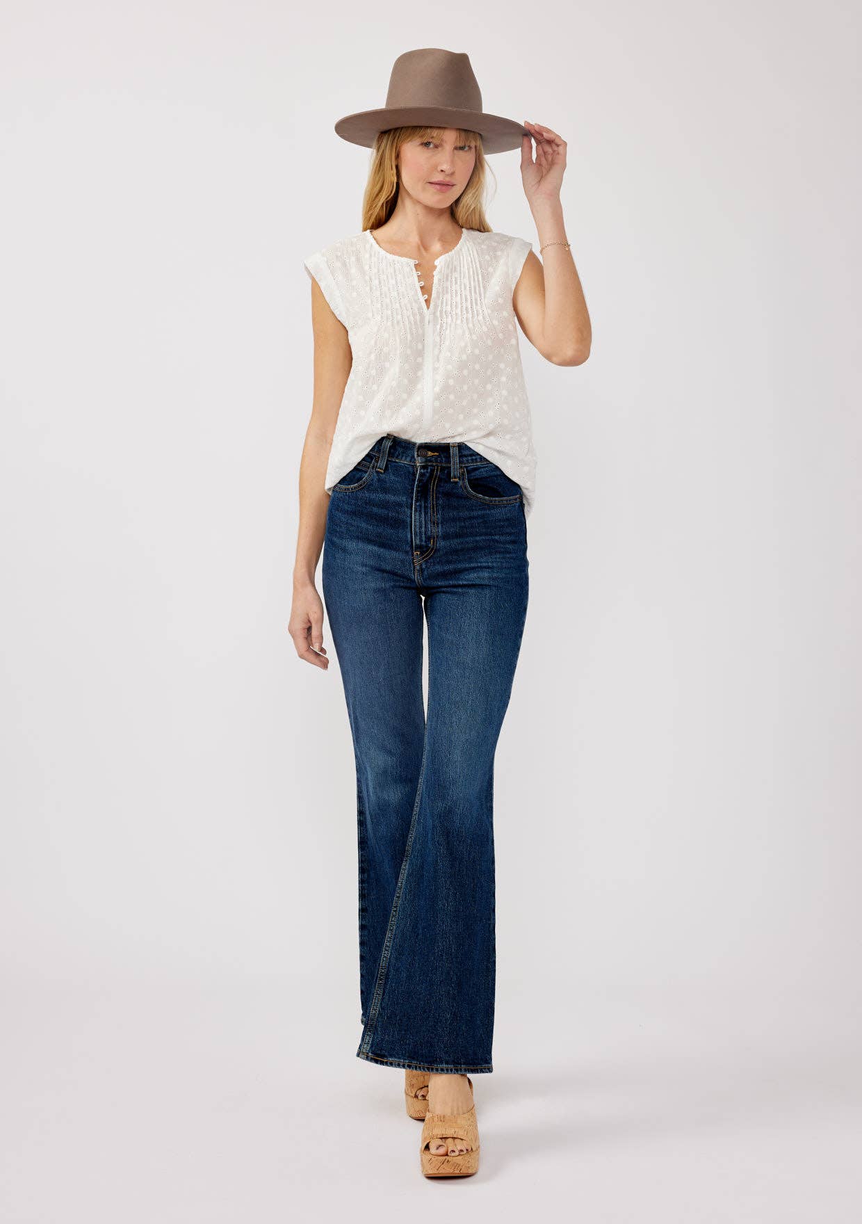 Eyelet Pintuck Sleeveless Top • White
