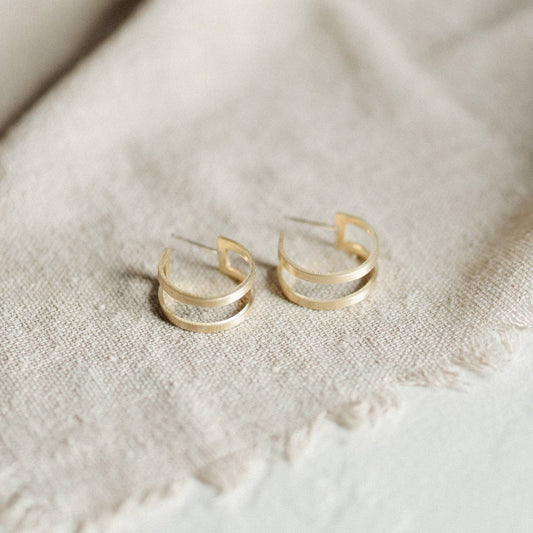 Common Form • Double Hoops • Brass