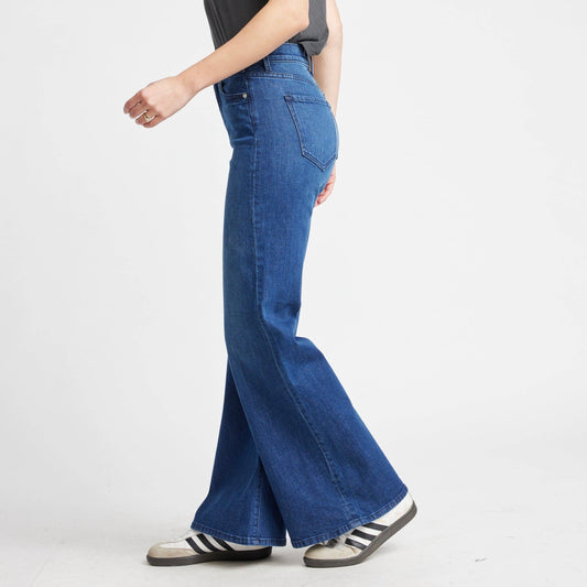 Self Contrast • Nyrobi Denim Pants • Dark Wash