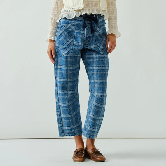 Crop Barrel Denim with Belt • Indigo Plaid