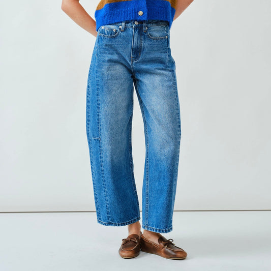 Relaxed Barrel Denim • Medium Wash