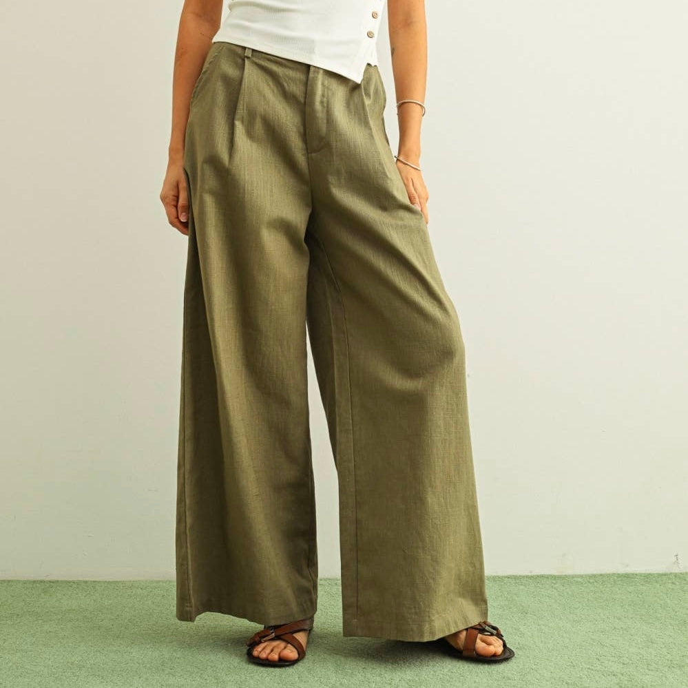 Pleated Linen Trousers • Olive