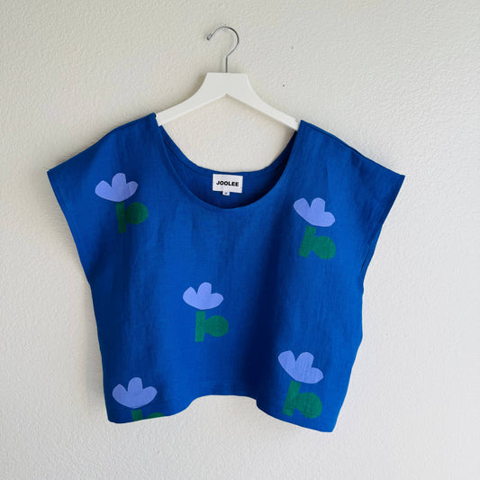 Joolee • Blue Flower Linen Top