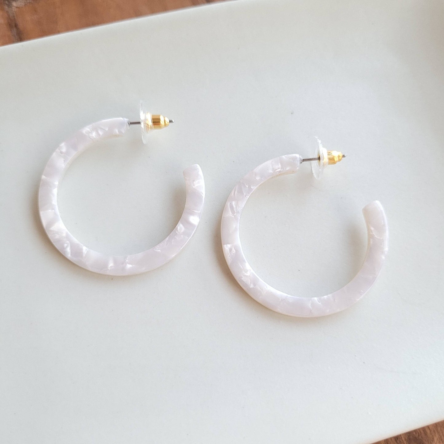 Camy Hoops • Pearl