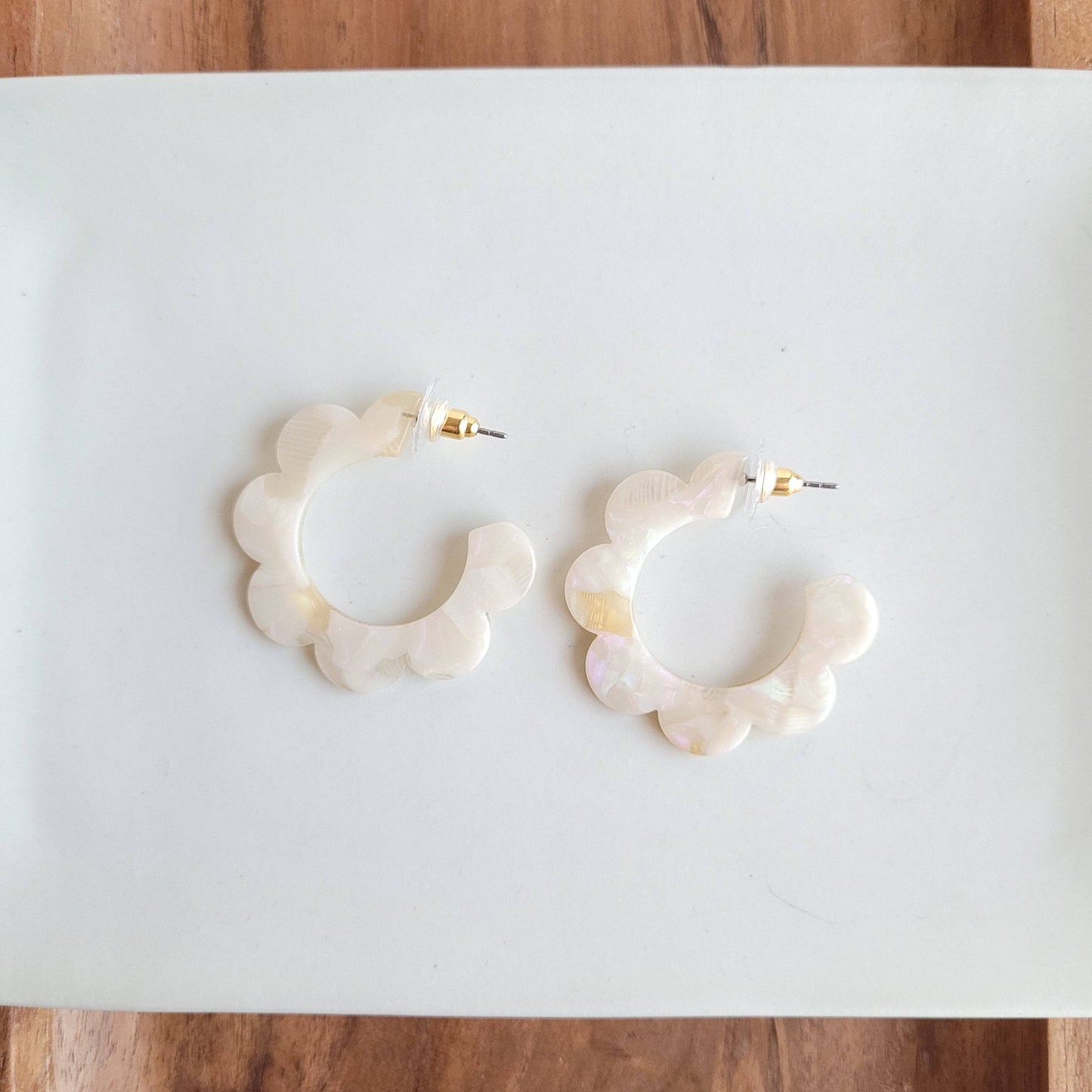 Flora Hoops • Cream