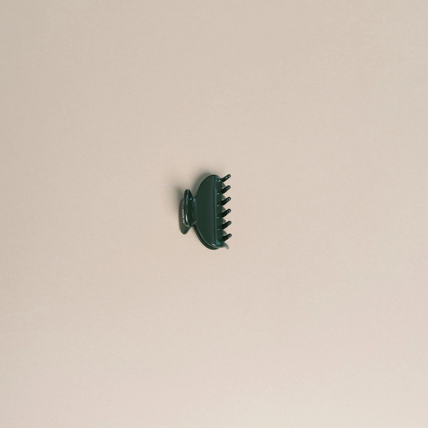 Nat + Noor • Small Hair Claw Clip • Dark Green