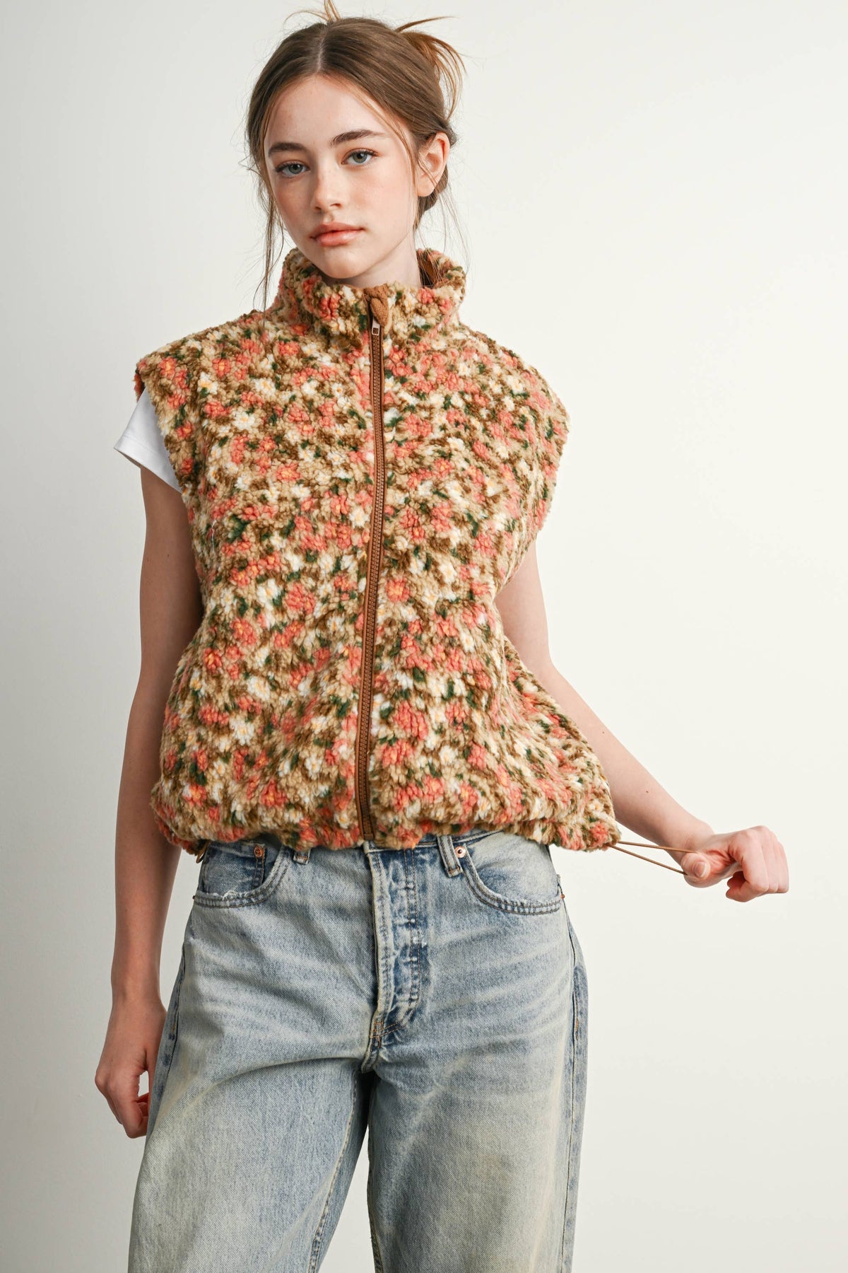 Ditsy Floral Sherpa Fleece Vest • Tan