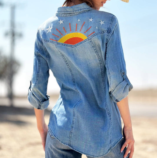 Billy T • Hello Sunshine Button Down Shirt • Washed Blue