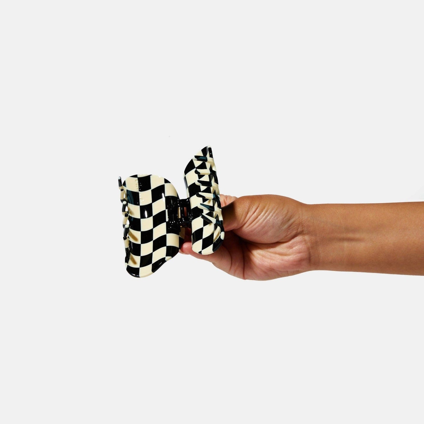 Chunks • Checker Claw • Black + White