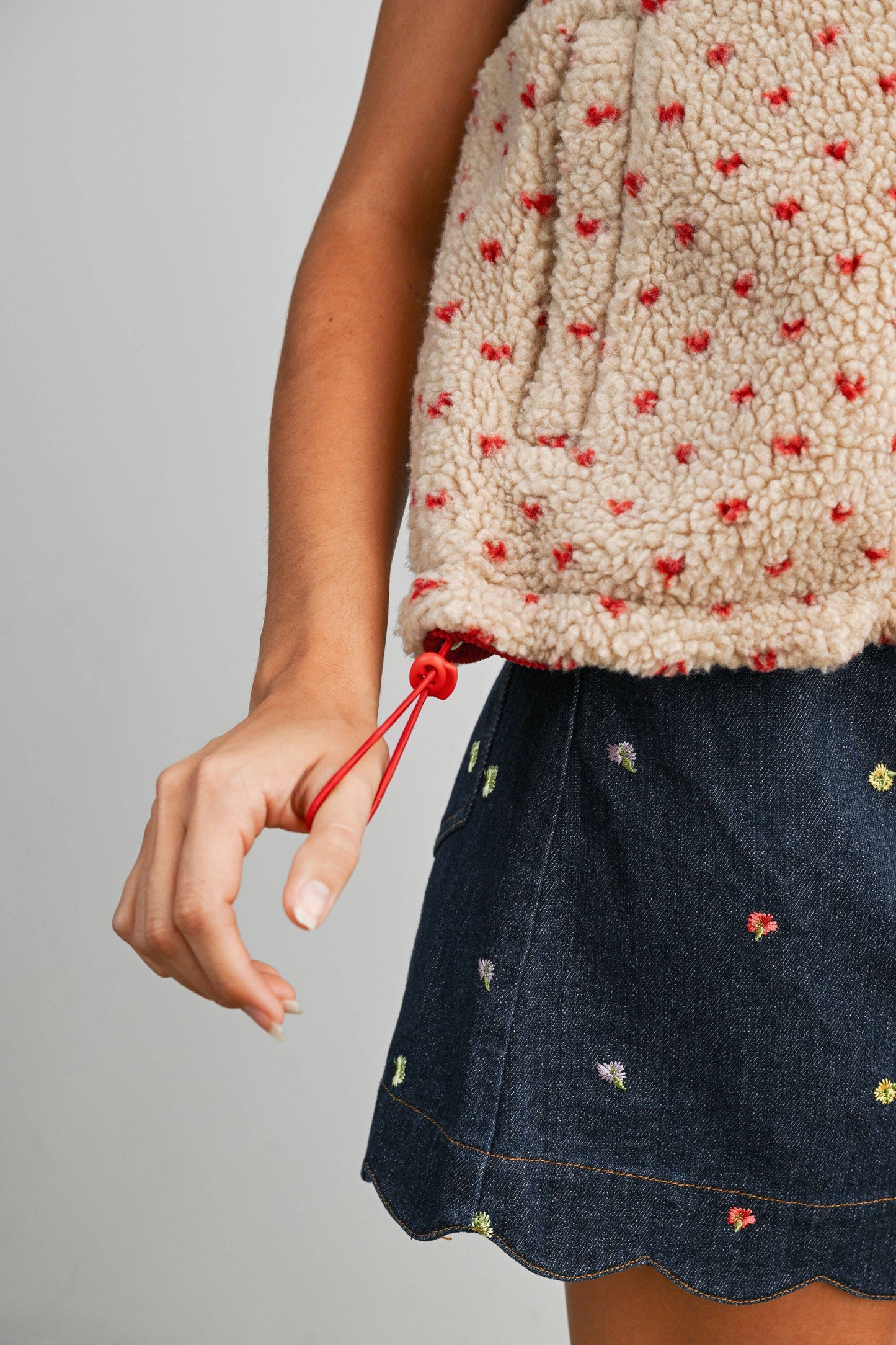Fleece Vest • Tan & Red