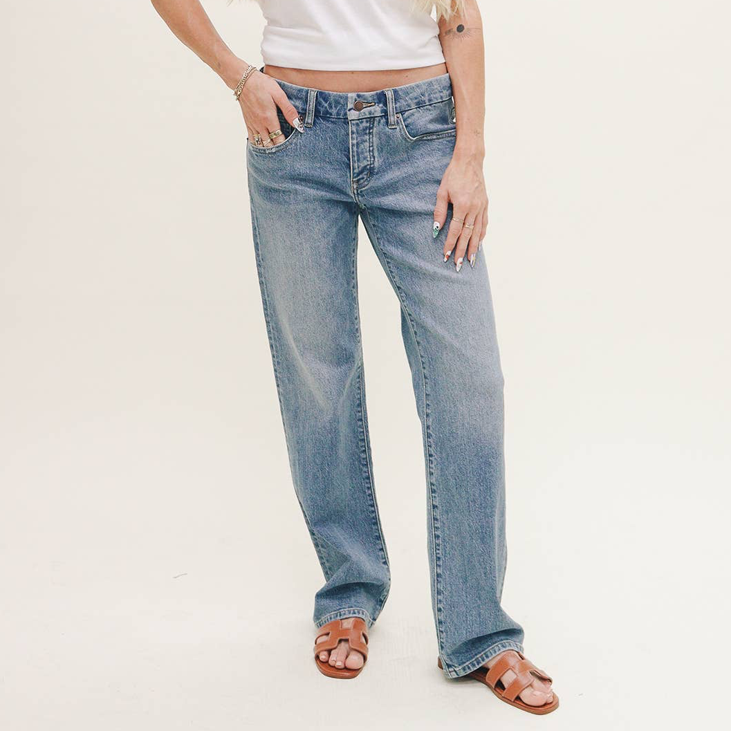 Oliver Logan • Winston Low Rise Wide Leg • True Blue Worn