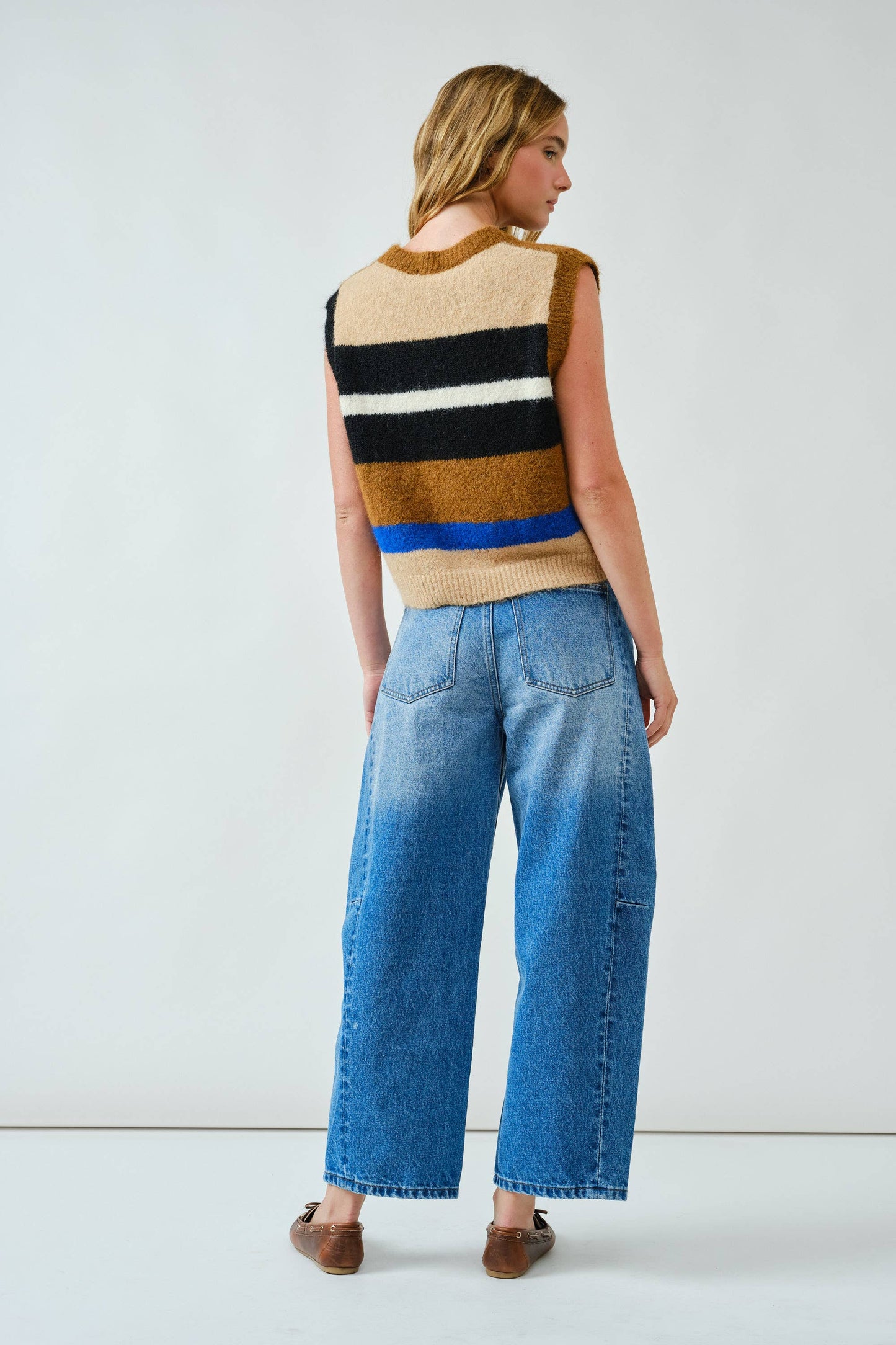 Relaxed Barrel Denim • Medium Wash