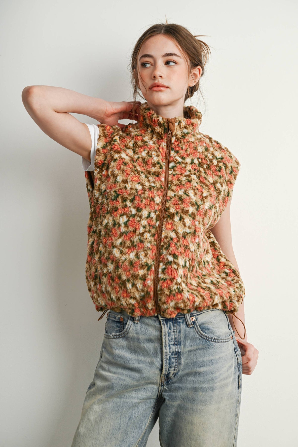 Ditsy Floral Sherpa Fleece Vest • Tan