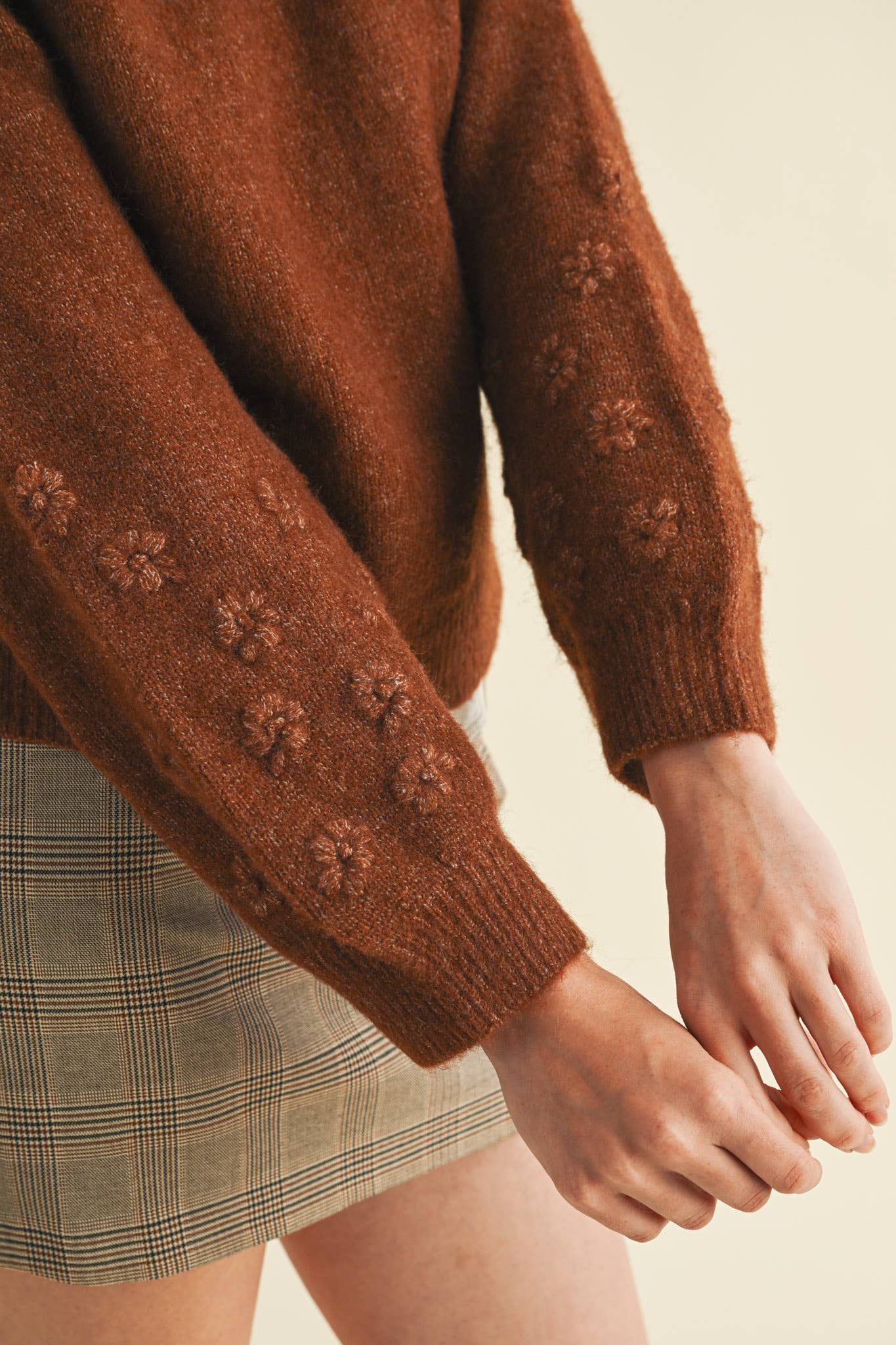 Floral Puff Sleeve Sweater Brown
