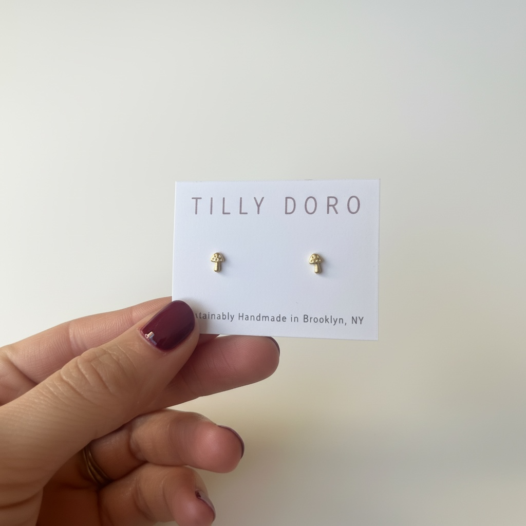 Tilly Doro • Tiny Mushroom Studs