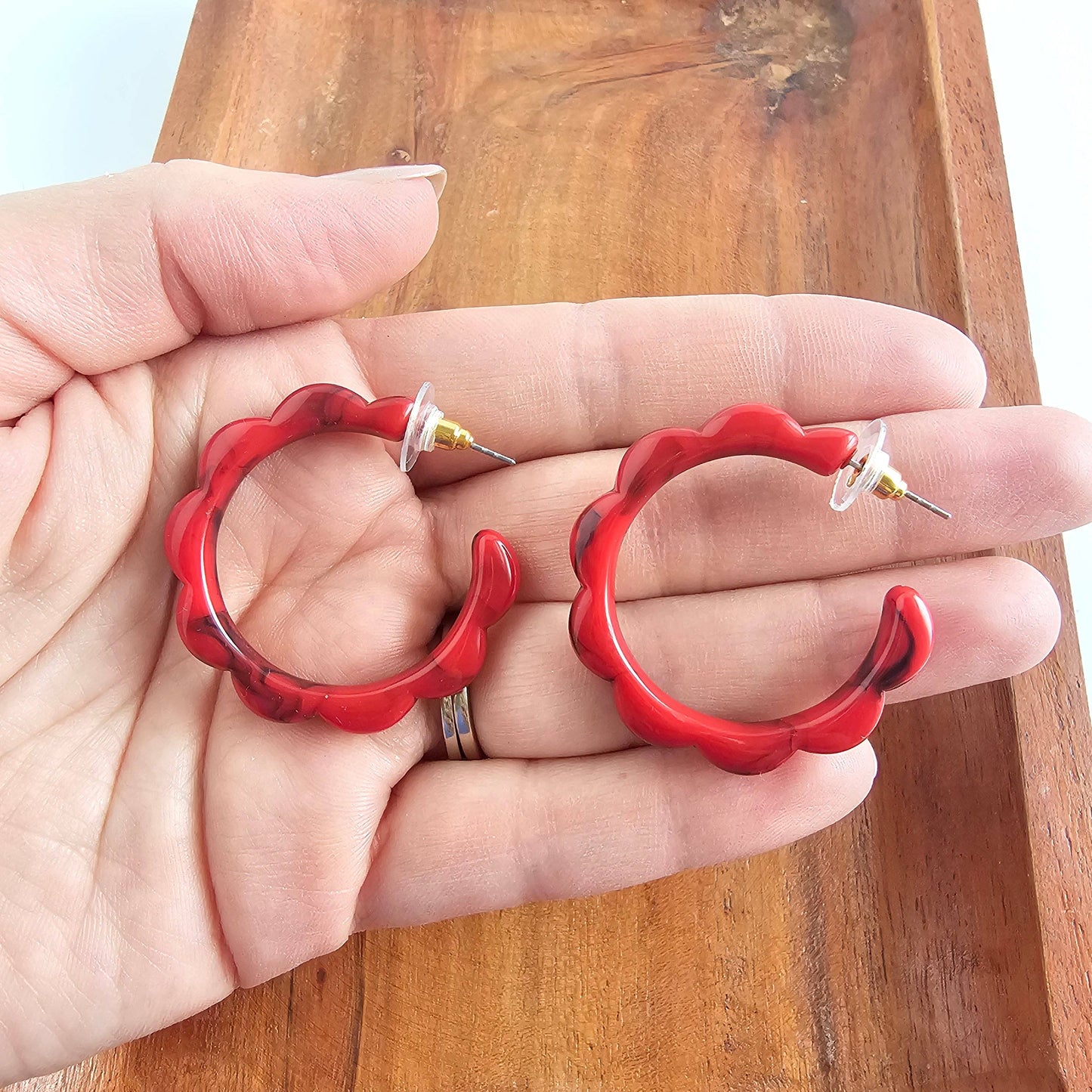 Scarlett Hoops • Crimson Red