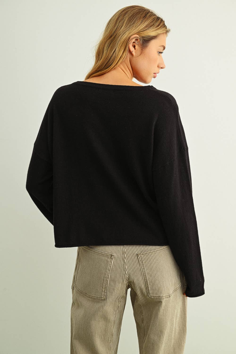 Lightweight Cotton Cashmere Sweater • Black